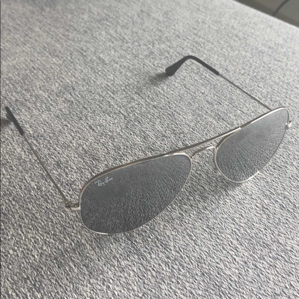Ray Ban sunglasses - Picture 2 of 3
